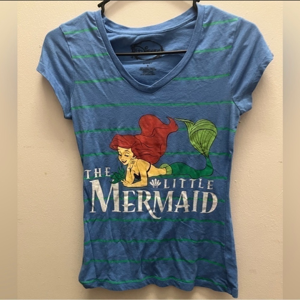 B1123-19 Little Mermaid Disney Tee